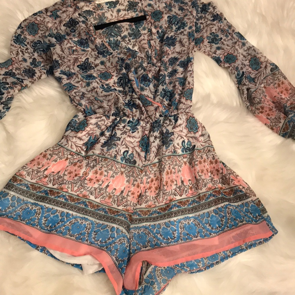 Romper - Picture 2 of 3